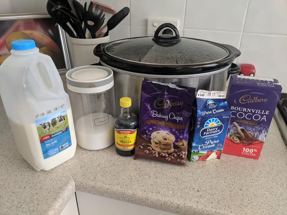 Slow Cooker Hot Chocolate 