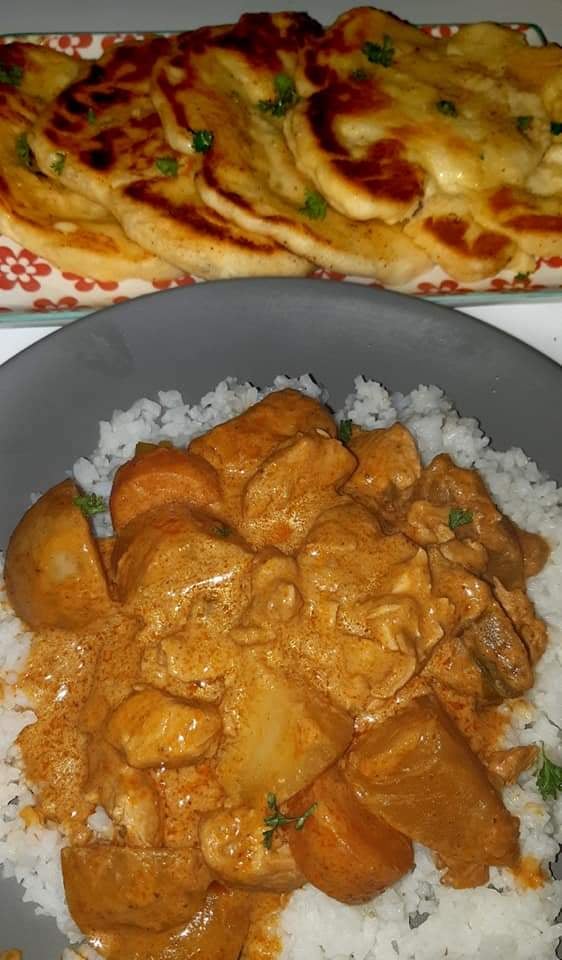 Massaman Chicken Mild Curry in the Slow Cooker