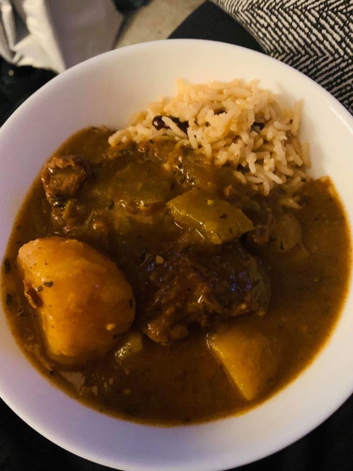 Slow Cooker Carribean beef and potato curry - acoking