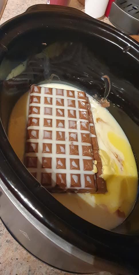 Slow Cooker Crunchie Fudge