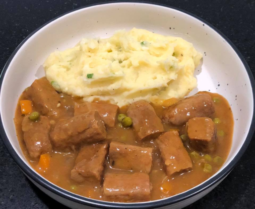 Sausages Casserole With Cabbage Mash - acoking