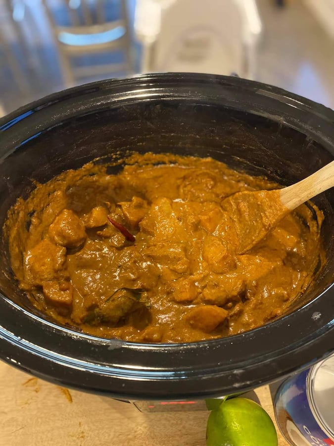 Slow Cooker Massaman Curry - acoking