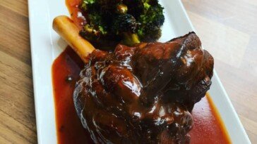 Lamb Shanks With Creamy Potato & Roasted Broccoli