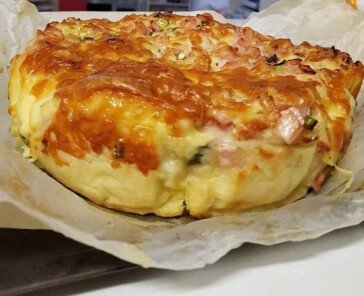 Slow Cooker Cheese and Bacon Bread