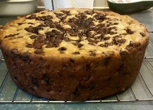 Choc chip banana cake