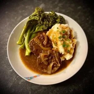 Rissoles in Yummy Brown Gravy