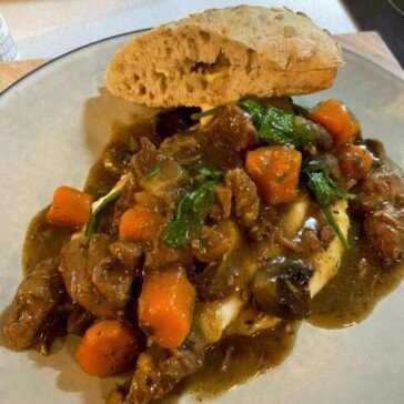 Slow Cooker Beef Casserole