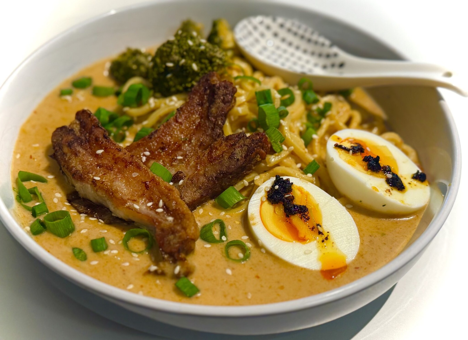 Spicy Pork Noodle Soup That's Super Yummy!