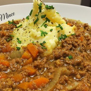 Classic Curried Mince