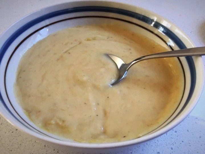 Creamy Potato Leek and Bacon Soup