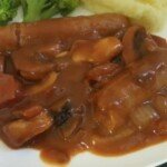 Slow Cooker Sausages in Gravy