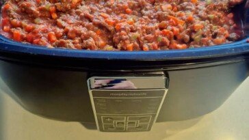 Slow Cooker Spaghetti Bolognese