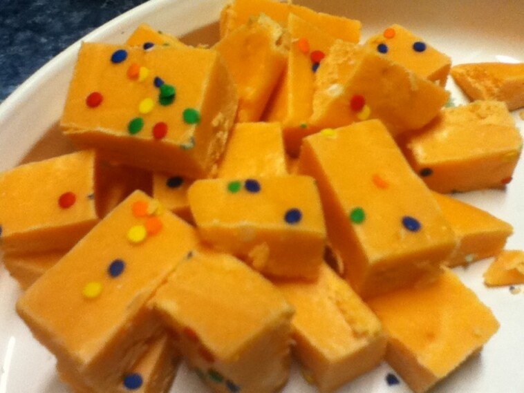 Slow Cooker Tangerine Fudge